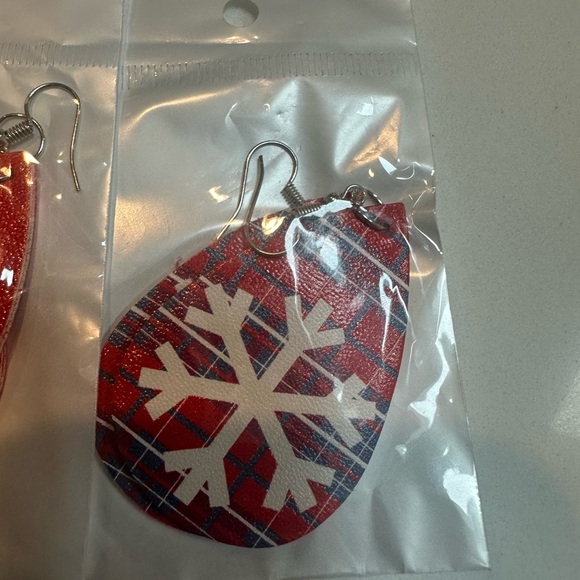 3 pairs of Holiday Christmas Earrings NWT - Picture 2 of 4